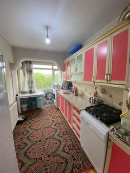 Canyapı'dan Bahçelievler Mahallesinde 4. Kat 2+1 Satılık Daıre