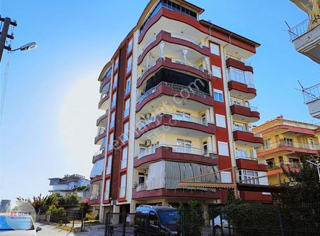 Osman Akça'dan Serik'te Eşsiz Manzaralı 6+2 Dubleks