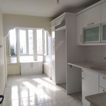Torbalı Cumhuriyet Mah Kiralık 2+1 Arakat Daire