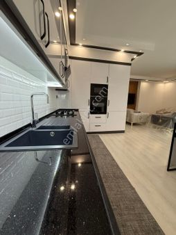 Fırsat Lüx İşçilikli Müstakil Ev