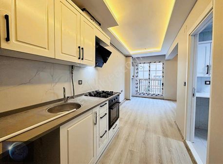 Yeni Metroya Yakın Yatırımlık Lüx 1+1 Daireler