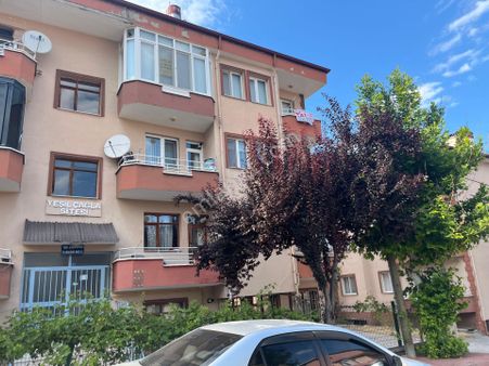 Gözaydın Emlak'tan Gazi Mahbup Mah. Satılık 3+1 Daire