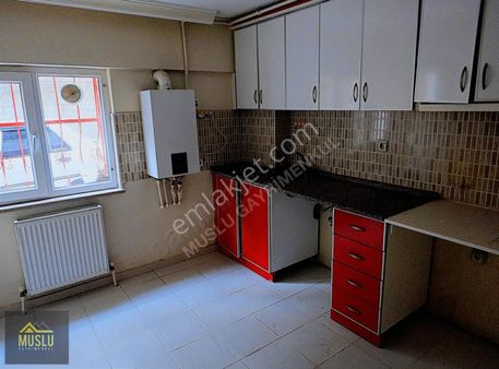 Muslu Gayrimenkulden Buharaevler Selçuk Sk. Ta 2+1 Satılık Daire