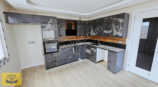 Çukurovanın Yeni Yüzü Esentepede 4+1 Sıfır 9 Katlının 3.katı