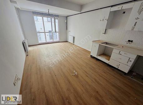 Lider'den Bostancı Marmaraya Yakın Sıfır Ara Kat Balkonlu 2+1