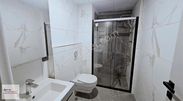 Bayraklı Manavkuyu Cadde Üzeri Lüks 3+1 Lüks Daire