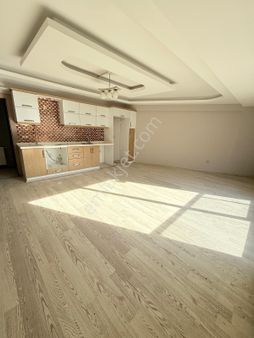 Buca Kozağaçta 2+1 Açık Mutfak Arakat Doğalgazlı Kiralık Daire