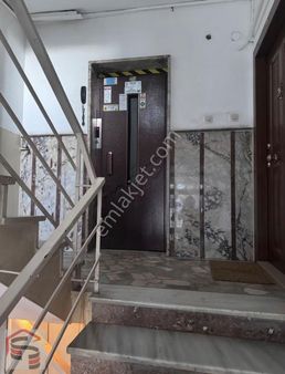 İstanbul Kadıköy Güzcübaba Mh Kiralık Daire 3+1 120 Metre