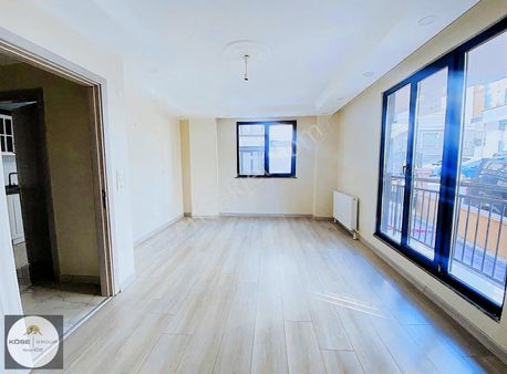 Darıca Bağlarbaşında Kiralık 2+1 Giriş Daire !!! Otopark Üstü