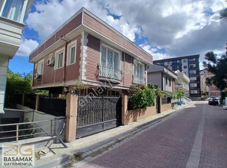 Avcılar Gümüşpala Mah. 1+1 Bahçekatı Eşyalı Kiralık Daire