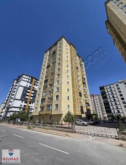 Mithatpaşada Site İçerisi Boyası Yeni Ara Kat Kiralık Daire