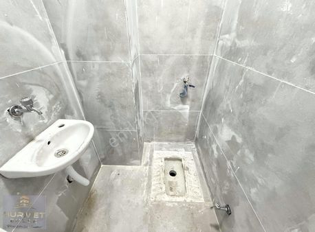 Darıca Sırasöğütlerde 3+1 120m² Marmaray Karşısı Arakat Daire