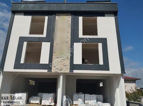 Başiskele Yaylacık Mahallesi Satılık 2+1 Çatı Dubleks Daire
