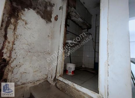 Granit Gayrimenkul'den Sancaktepe Mah.iki Katlı 200m2 Dükkan