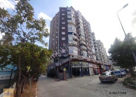 Gemlik İstiklal Cad.de Satılık Cadde Üzeri Dükkan Resital Big De