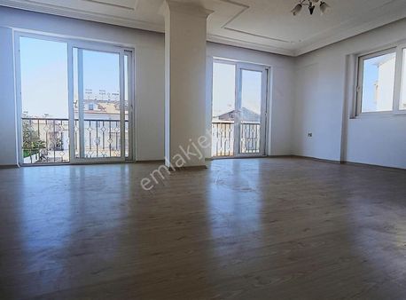 Pazaryeri Mah. 4+1 Kiralik Daire