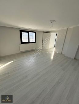 Akhisar Atatürk Mah. Gölet Mevki Satılık 4+1 220m² Dubleks Daire