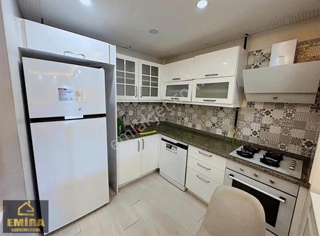 Eşyalı Havuzlu Site İçinde Güvenlikli Villa Tadında