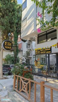 Karşıyaka'da Komple Tadilatlı Batar Katlı Devren Kiralık Dükkân