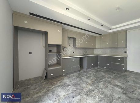 Nova'dan Ergenekon Mahallesi'nde Satılık 3+1 Arakat Lüks Daire