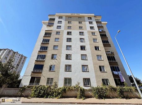 Hoca Ahmet Yesevi Mah. Ara Kat Güney Cephe Satılık 3+1 Daire