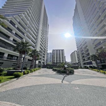 2+1 Site İçeridinde Merkezi Konumda Satılık Daire