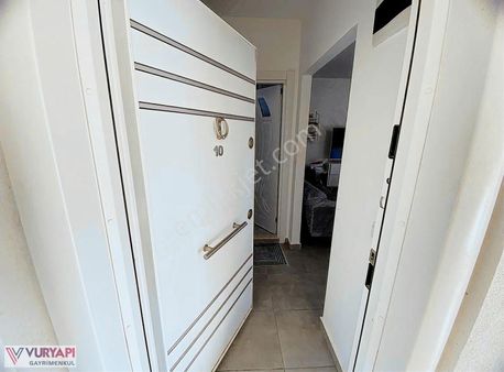 Akbük'te Deniz Manzaralı Üst Kat Eşyasız 1+1 Daire