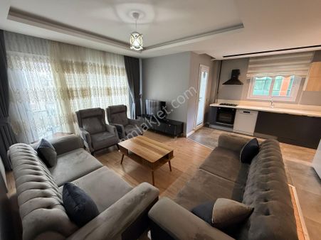 Toros Caddesinde. 2+1 100 M2 Ful Eşyalı Doğlagazlı Hasarsız Kiralık Daire