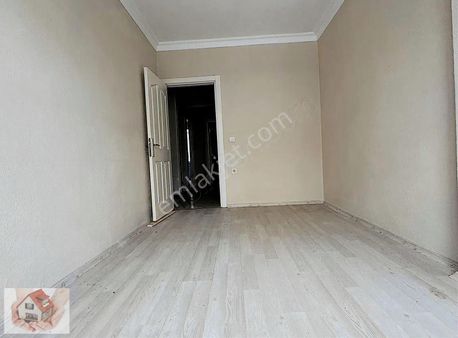 Doğuştan Armağanevlerde Satılık Bahçe Katı Daire 80 M & 2+1