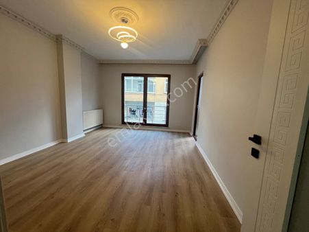 Özgür İnşaat'tan Arnavutköy Merkezi Konum Fırsat Daireler