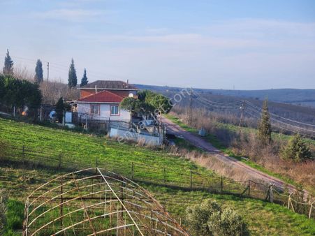 Remax Şehir 2`den Beşyüz Evler`de Satılık Tarla