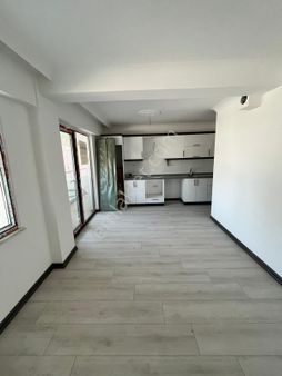 Yenimahalle De Oturuma Hazır 1+1 Satılık Daire