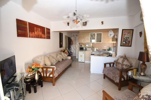 Aydın Kuşadası Türkmen Mahallesinde 1+1 Daire Satılık