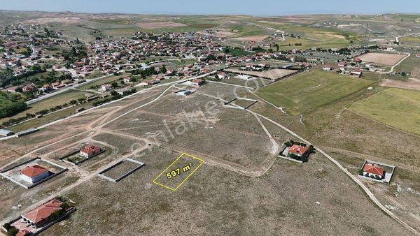 Konya / Cihanbeyli / Kelhasan 597 M² Müstakil Tapu Konut İmarlı Arsa