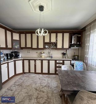 Nova'dan Türkmen Yolu'nda Satılık 3+1 Önü Açık Geniş Daire