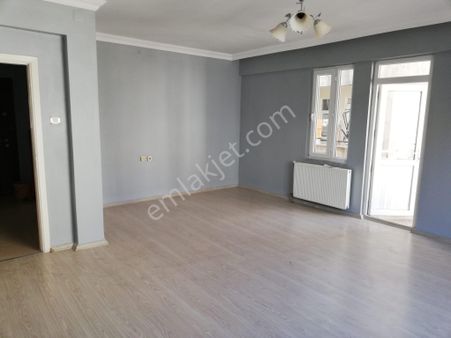 Coldwell Bankerden İsmetpaşa Mah.de Satılık 3+1 Daire