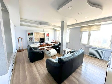 Mecidiyeköy Büyükdere Caddesi'nde Satılık Daire & Ofis Kullanımına Uygun Fırsat