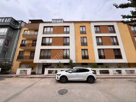 Pera'dan Sümer Mah. Porsuk Manzaralı 3+1 Kiralık Daire