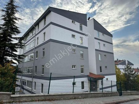 Yenimahalle Uğur Mumcu Mah. Harb-iş 2 Sitesi 2+1 Kiralık Daire