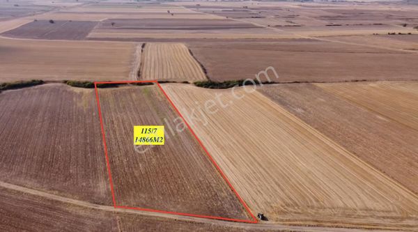 Mayadan Yuvalı Da Yola Cephe Uygun Fiyatlı 14 Dönüm Tarla