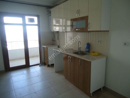 Krc'den Merkezi Konumda Katta Satılık 3+1 Daire