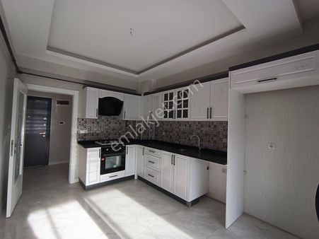 Parsana Mah’de Yeni Stad Civarı 130m² Kızartma Mutfaklı Lüks Sıfır 2.5+1 Lüks Sıfır Daireler