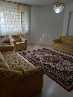 Arkadaş Emlaktan Lozan Evlerinde Zeemin Kat 3+1 Satılık Daire 950.000 Tl