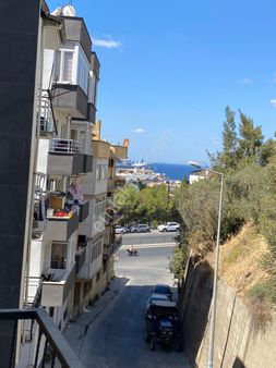 Ege Mahallesinde Masrafsız 3+1 Deniz Manzaralı Satılık Daire