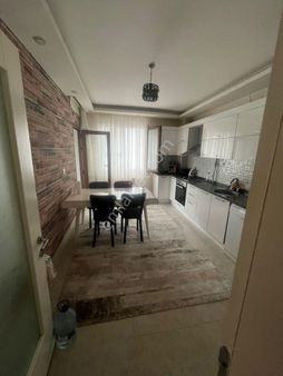 Turpa'dan Ergenekon Mh.site İçerisinde Kiralık Arakat 3+1 Daire