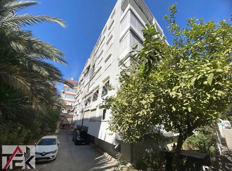 Bayraklı İzban Yakını Sevgi Yolu Kapalı Mutfak Satılık 3+1