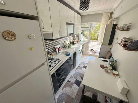 Şafak'tan A.eğlence Yakını 2,5+1 Kilerli-full Yapılı-bahçeli!