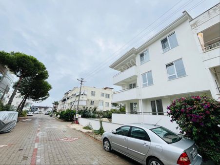 Altınoluk Denize 25 Metre Çok Yakın Değerli Konum Da Yerden Isıtmalı 2+1 Satılık Daire