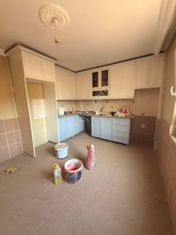 🏡 Aydın / Nazilli – Donduran Köyü Satılık 2 Katlı Müstakil Bahçeli