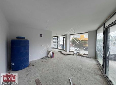 Sultanbeyli Hasanpaşa Mh Cadde Üzeri Kiralık Sıfır Dükkan